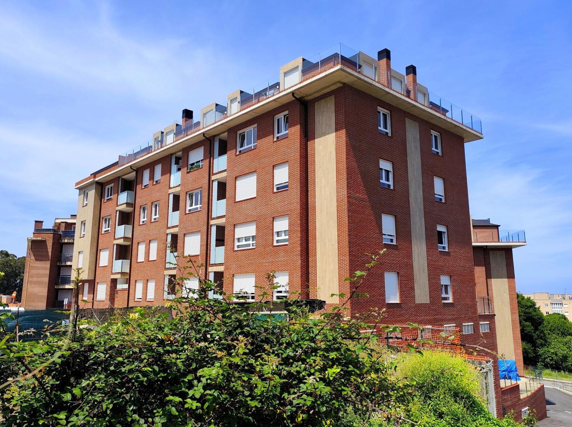 Home In Castro Con Parking 乌迪亚莱斯堡 外观 照片
