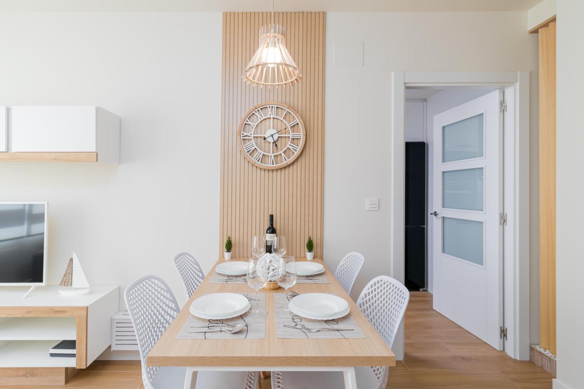 Home In Castro Con Parking 乌迪亚莱斯堡 外观 照片